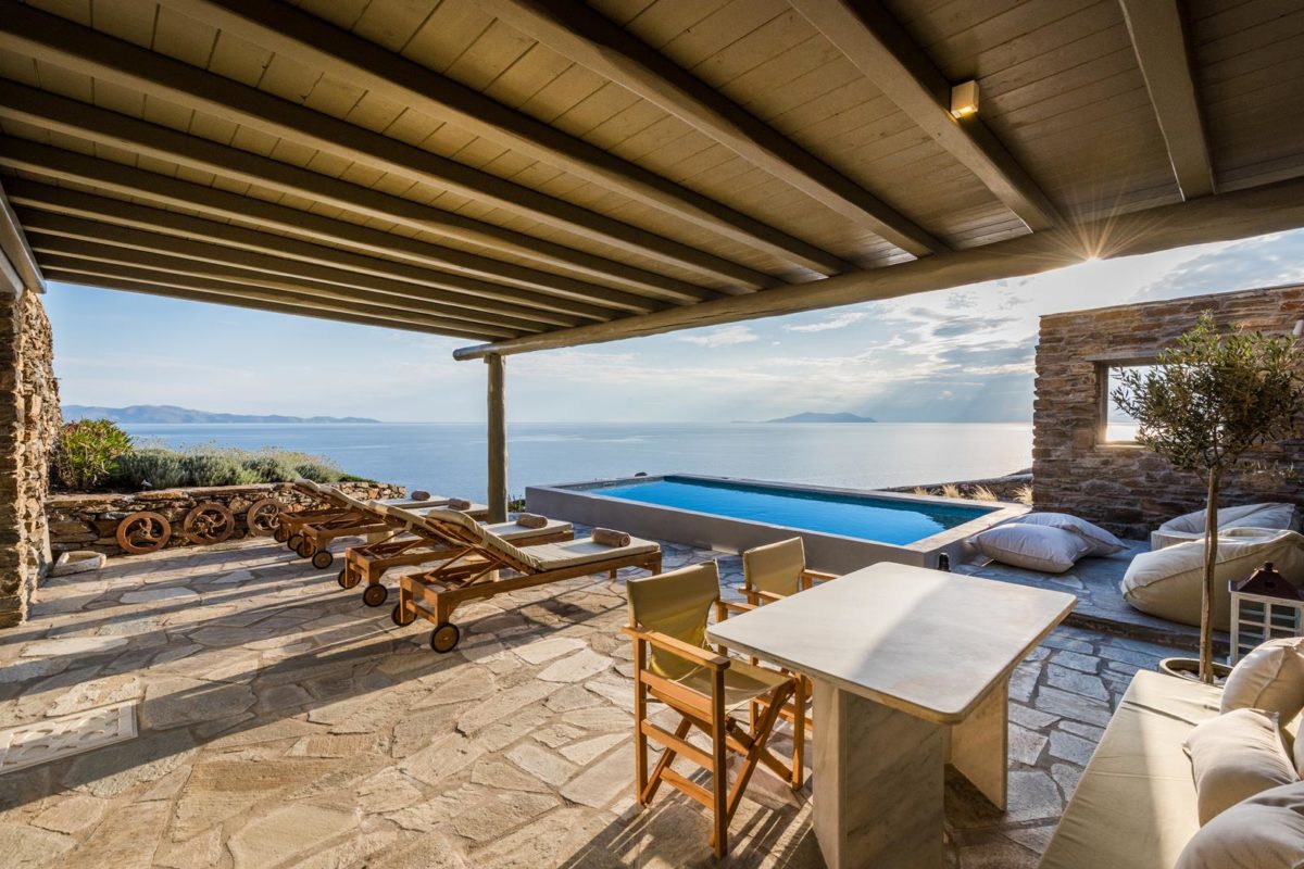 Σουίτα στην Τήνο με Ιδιωτική Πισίνα & Θέα | Vathi Bleu Private Villas